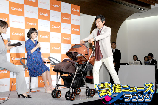 石田純一 初めてベビーカー押し「F1並み」！おなかの子供は理子夫人似の“暴れん坊”