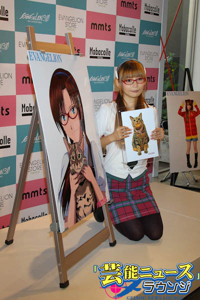 中川翔子エヴァとコラボで「人生で大変なビッグバン！」マリ風衣装に脇からL.C.L.