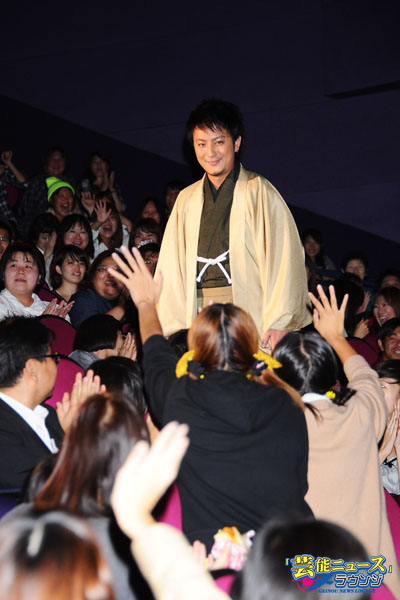 【TIFF25】榮倉奈々、和装で初めての舞台挨拶！野村萬斎は絶賛「久しぶりに日本が世界に誇る映画」