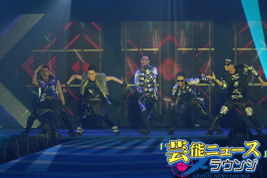 「THE SECOND from EXILE」ガールズアワードで初お披露目！場内ファン一体で熱狂