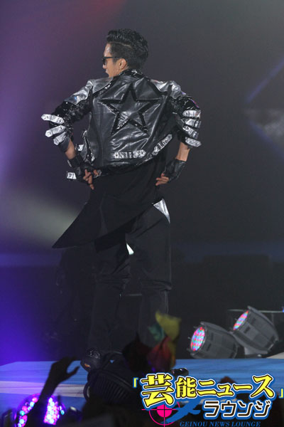 「THE SECOND from EXILE」ガールズアワードで初お披露目！場内ファン一体で熱狂