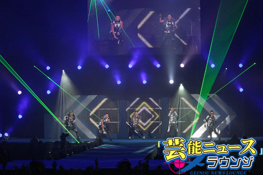 「THE SECOND from EXILE」ガールズアワードで初お披露目！場内ファン一体で熱狂