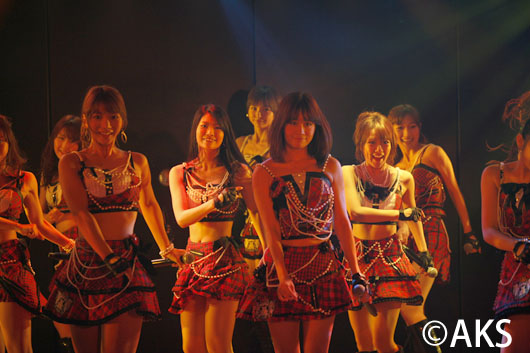 あっちゃん 笑顔でAKB48卒業公演！「最高の7年間でした」
