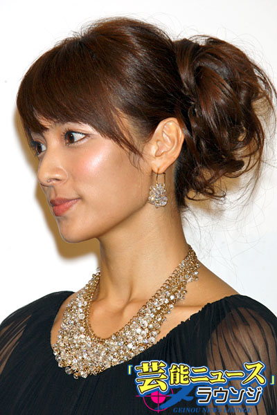 AKB48秋元才加、ロックオペラ「モーツアルト」で初の妻役！AKBの看板背負っている