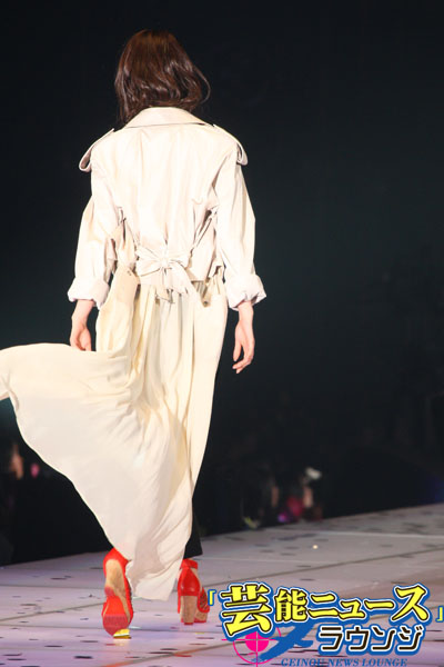 【TGCファッション図鑑】WWD MIX SHOW香里奈、ヨンアらが東京を象徴するスタイリング披露