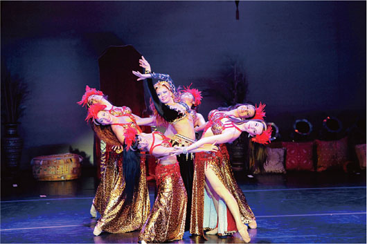 ベリーダンス界の“シルク・ドゥ・ソレイユ”！「ベリーダンス・エボリューション」日本公演迫る