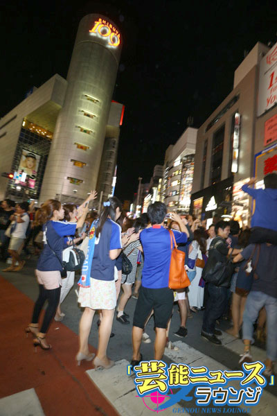 もはや名物！渋谷の若者騒乱サポーターVS警察！W杯出場決定でいつも以上に