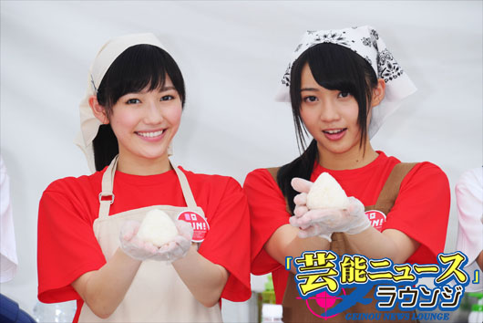 AKB48まゆゆ、エプロン姿で炊き出し初体験！SKE48木崎ゆりあと手作りおむすび！