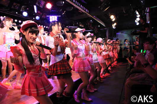 AKB48劇場8周年特別公演開催！ガガ様「Aishitemasu！」の祝福メッセージ届く