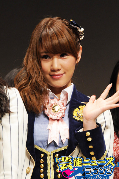 AKB48たかみな総監督、早稲田で『フォーチュンクッキー』替え歌披露！留学を応援！