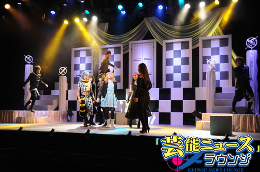 乙女ゲーム原作ミュージカル「AMNESIA」キャスト5人初日前に舞台衣装で気合のゲネプロ