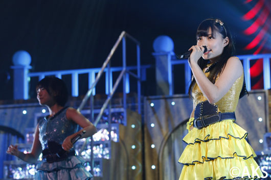 HKT48鹿児島公演に宮脇咲良凱旋で「みやわきー」ソロ歌唱！ドラフト山本茉央センターでお披露目