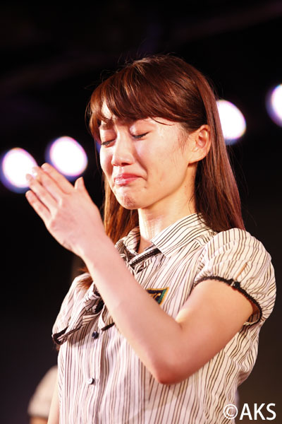 AKB48大島優子 卒業日発表の公演で感極まり涙！AKB48劇場は「心のマイホームです」