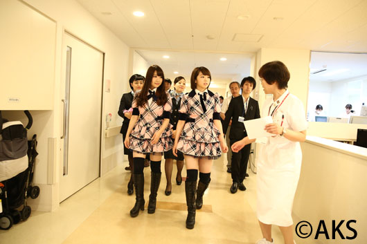 AKB48峯岸みなみら「ANAすずらん贈呈式」に出席！篠田麻里子 推しメンの声に加藤玲奈奮起