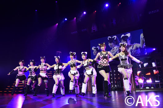 AKB48渡辺麻友 滋賀公演で犬耳パフォーマンス！柏木由紀はネコミミに