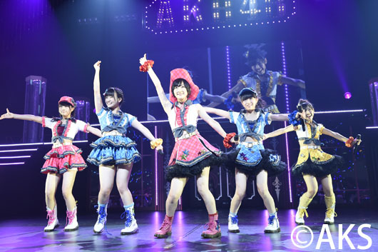 AKB48渡辺麻友 滋賀公演で犬耳パフォーマンス！柏木由紀はネコミミに