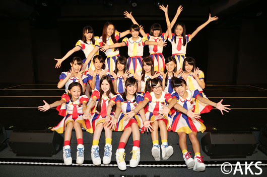 AKB48チーム8がAKB48劇場＆SKE48劇場で公演開催！涙ぐみ抱き合うメンバーも