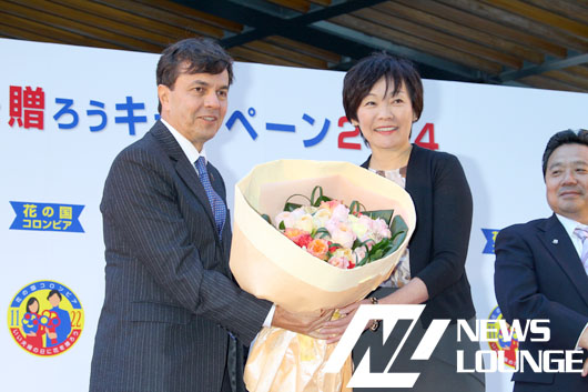 安倍明恵総理夫人、「いい夫婦の日に花を贈ろう」に出席！安倍総理から花を贈られたのはいつ？
