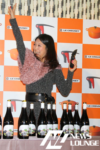 石田純一、ワインコルク早抜きで女性が「世界タイ記録」に興奮！2人目の準備に「やりがい・喜び大きい」