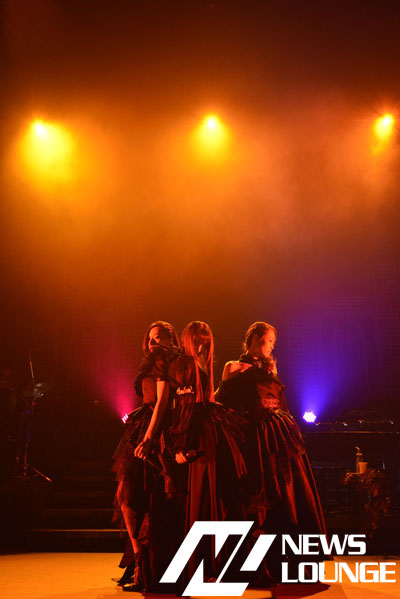 Kalafina、「Kalafina LIVE TOUR 2014」のファイナル公演！ヴォーカル力だけでなく、演出でもファンを魅了！