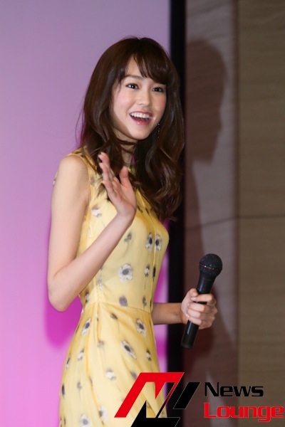 桐谷美玲、相手好きすぎて「アドレスをわざと変えた」夫婦役の田辺・寧々夫妻は現場でも「自然に」