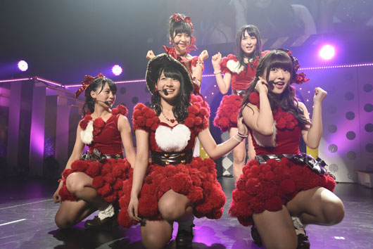 AKB48小嶋菜月の天然発言炸裂！ヤングメンバー長崎公演で「化粧品の香りがしない」？