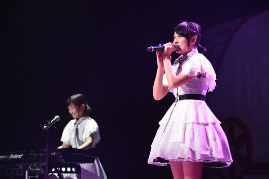 AKB48チーム8が1周年記念コンサート！最年少12歳の新福岡メンバーもお披露目