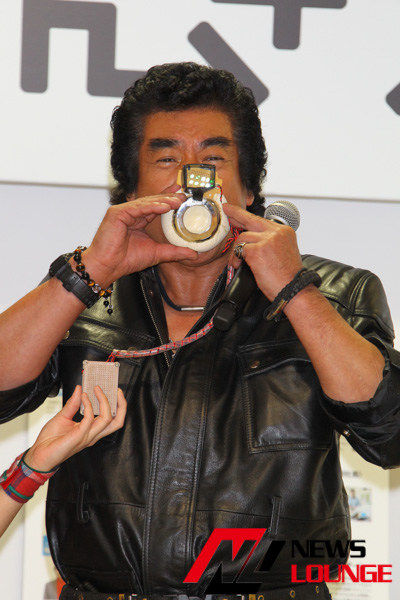 藤岡弘、石ノ森章太郎氏が語った「仮面ライダー」を回想！スマホ