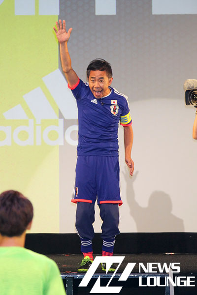 槙野智章、会場からの「アリー」コールに照れ笑い！武藤、“日本最後の試合”に「今日は気楽に本気で」