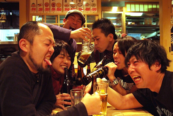 話題があり過ぎて騒然！日本一音楽にこだわらない個性派バンド「オリンポス16闘神」