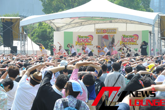 【TIF2015】東京アイドルフェスティバルここ限定の“禁止行為”から幕開け！アイドリング！！！ら13人登場