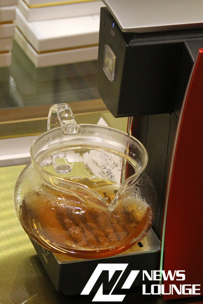 福寿園とネスレがコラボ！「完璧な一杯」を実現するマシン「スペシャル.T」専門店「Te&Cha」がオープン