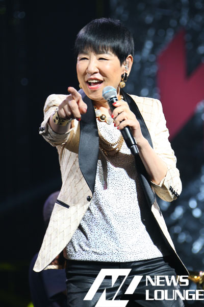 和田アキ子 集結したファンや豪華ゲストに「心から幸せをかみしめています」とお礼