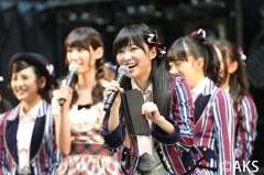 SKE48＆HKT48メンバー入り混じり「メロンジュース」など歌唱！指原利乃新たなコラボに意欲