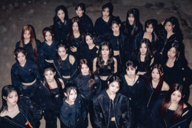 tripleS、K-POP女性グループ最多人数24人の完全体で初のSHOW CASEライブ開催