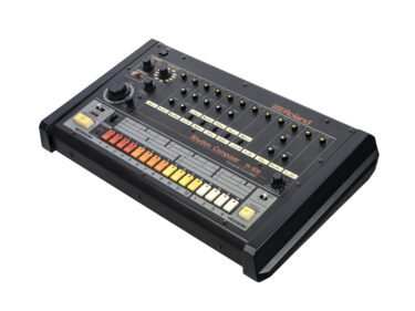 ヒップホップ・カルチャーに影響を与えたリズムマシン「TR-808」のセレブレーション・イベントをRoland Store Tokyoで開催