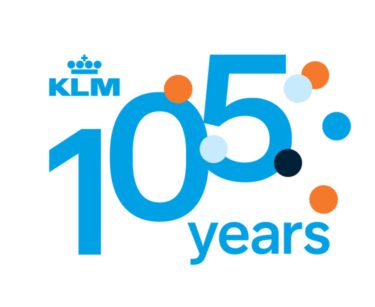 特別記念版ミニチュアハウス：KLMオランダ航空が105周年を祝し「三つの運河の家」を発表