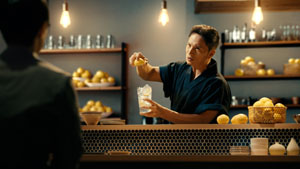 市原隼人、理想のレモンの香りを求め「秘技・南半球しぼり」を編み出す!「必殺技の極意」を伝授したのは宮野真守!?