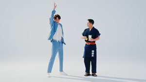 市原隼人、理想のレモンの香りを求め「秘技・南半球しぼり」を編み出す!「必殺技の極意」を伝授したのは宮野真守!?