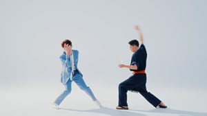 市原隼人、理想のレモンの香りを求め「秘技・南半球しぼり」を編み出す!「必殺技の極意」を伝授したのは宮野真守!?