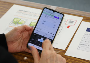 鈴木砂羽 「川崎北税務署」広報大使に！スマホによるキャッシュレス納付体験！歳を重ねて税の使い道を考えだすと…