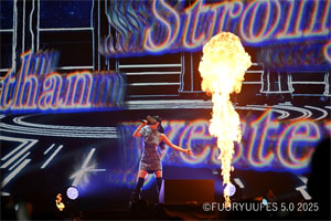 後藤真希 “リアル×バーチャル”で魅せる!『恋愛レボリューション21』を熱唱!「FUURYUUFES 5.0 2025」開催