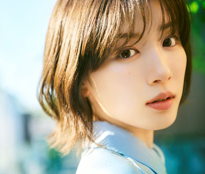 永野芽郁 主演Netflix映画『僕の狂ったフェミ彼女』制作決定！ロングヘアをばっさりカットの新たなビジュアル