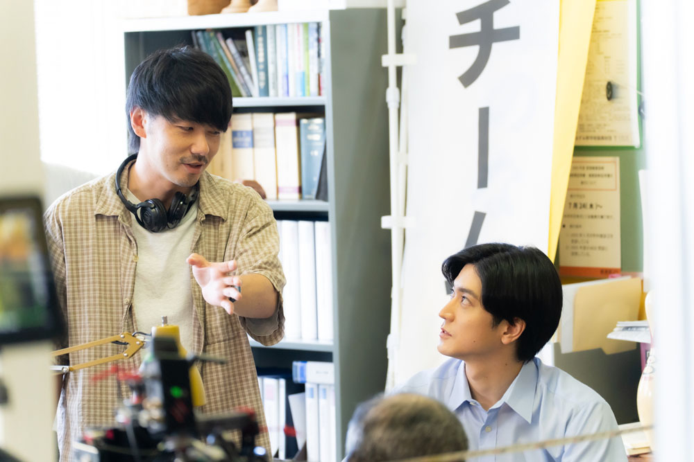 中島裕翔 主演ドラマ「連続ドラマＷ　シリウスの反証」撮影現場をレポート！スタッフのハプニングに中島の発した一言で…