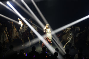 乃木坂46 6期生 「新参者」Wアンコールで完走「突き抜けたぞ！」「6期生！」！森平「もっと坂道を登っていきたい」