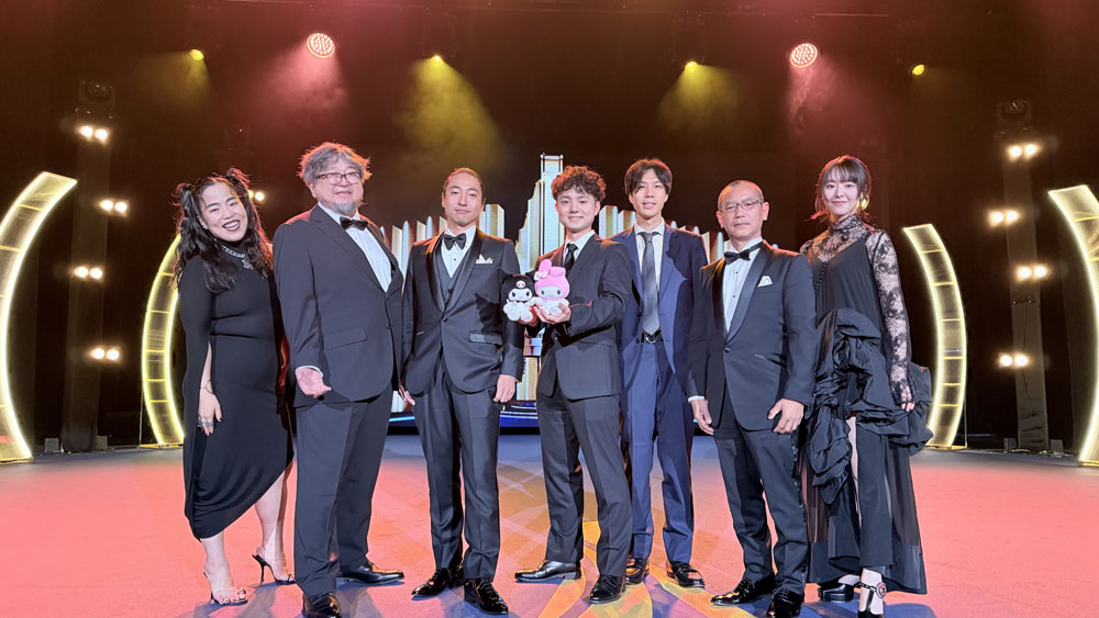 ゆりやんレトリィバァ Netflix「AACA2025」で最優秀主演女優賞受賞！感謝感涙のスピーチも最後はギャグで…