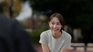 二宮和也・白本彩奈初共演 DHC新CMでハードル跳躍!1発OKの白本、事前練習なしで軽々完走の二宮にスタッフも…