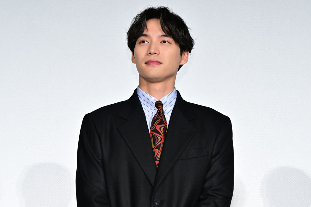 福士蒼汰と福原遥W主演映画『楓』！福士「『楓』からそれぞれのアンサーを見つけてほしい」 福原「相手を慮る温かさが届く作品」