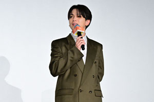 福士蒼汰と福原遥W主演映画『楓』!福士「『楓』からそれぞれのアンサーを見つけてほしい」 福原「相手を慮る温かさが届く作品」