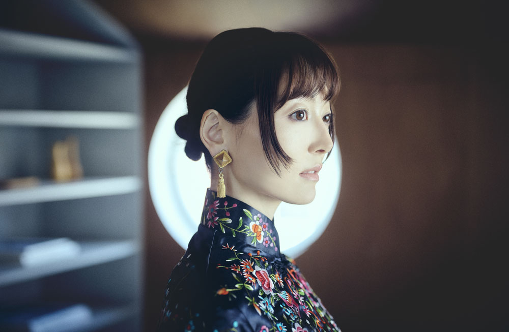 花澤香菜、テレビアニメ『魔都精兵のスレイブ2』EDテーマ『Cipher Cipher』配信開始！ポルカドットスティングレイと共演のMV公開